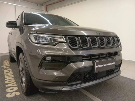 JEEP COMPASS 1.3 T270 TURBO FLEX LONGITUDE AT6 JEEP COMPASS 1.3 T270 TURBO FLEX LONGITUDE AT6
